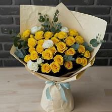 Букет цветов из:  Розы в Латной