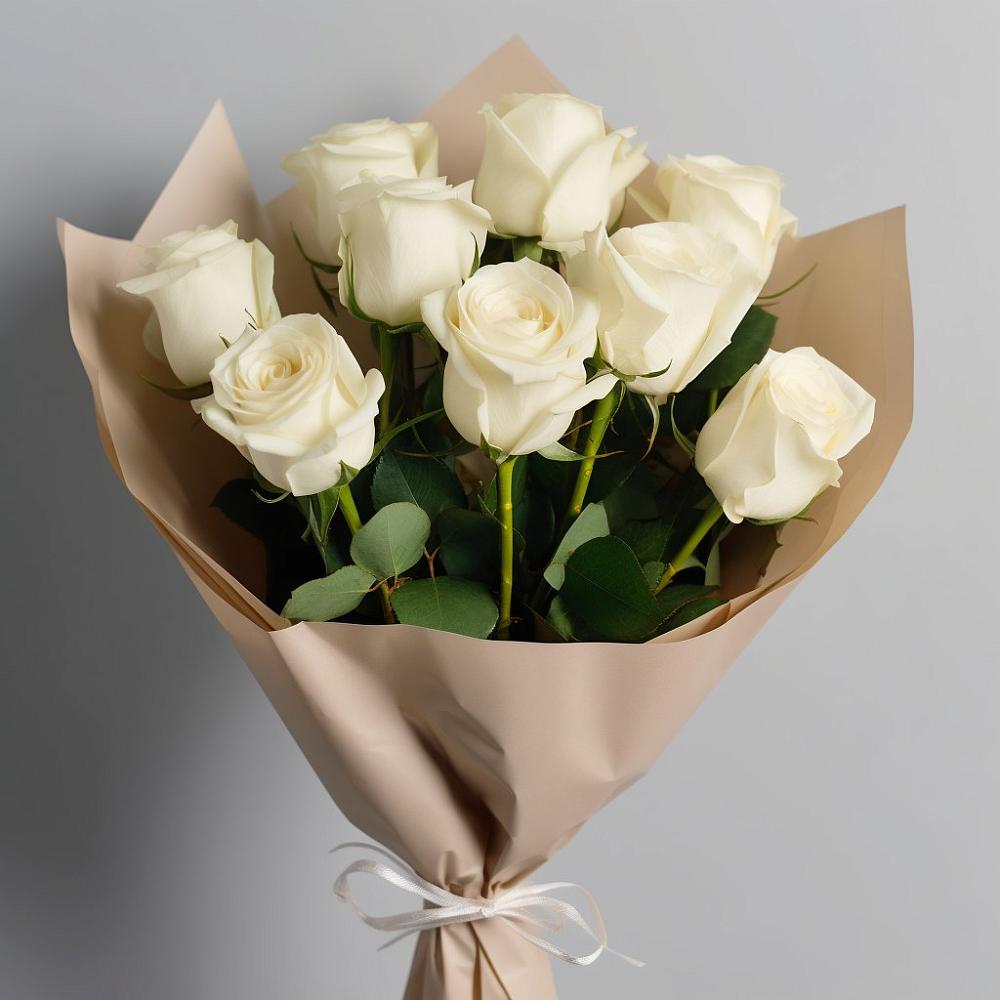 Букет 9 Белых роз Эдлесс Лав в Латной