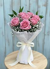 Букет цветов из:  Розы в Латной