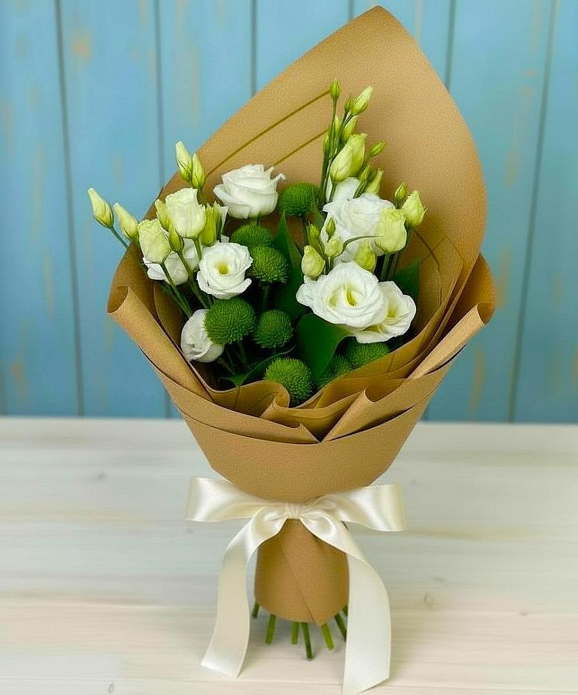 Букет цветов из: Хризантемы и Лизиантусы в Латной