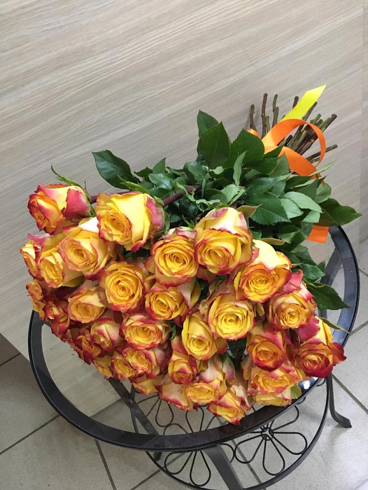 Букет Желтые розы в Латной