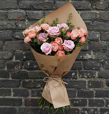 Букет цветов из:  Розы в Латной