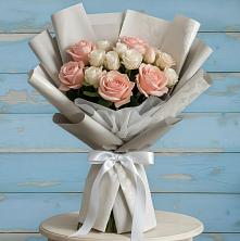 Букет цветов из:  Розы в Латной