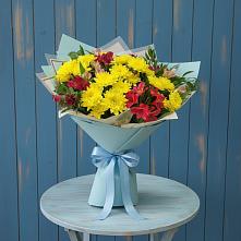 Букет цветов из:  Альстромерии и Хризантемы в Латной