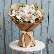 Букет цветов из:  Орхидеи и Розы #REPLACE_PRED# Латной