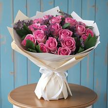 Букет цветов из:  Розы в Латной